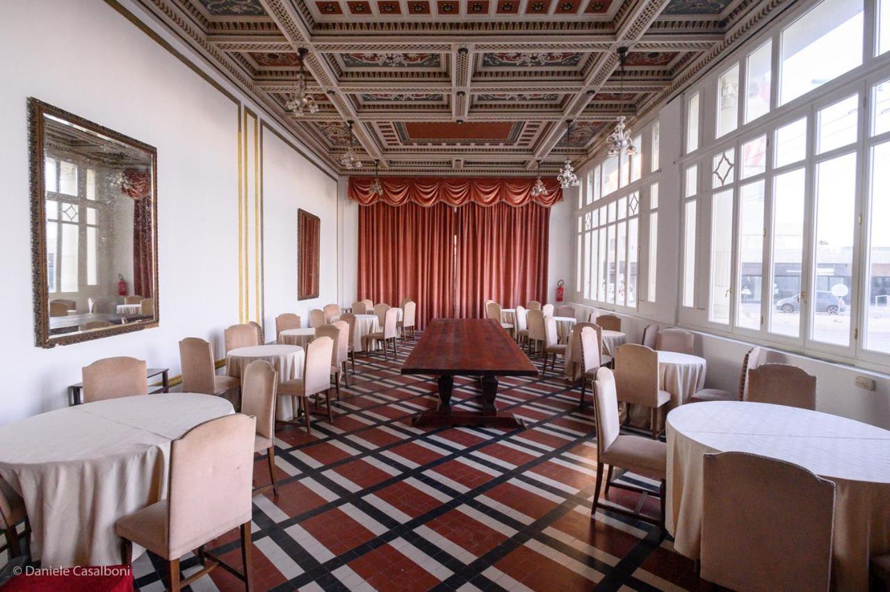 Le Grand Hotel Riccione Exteriér fotografie